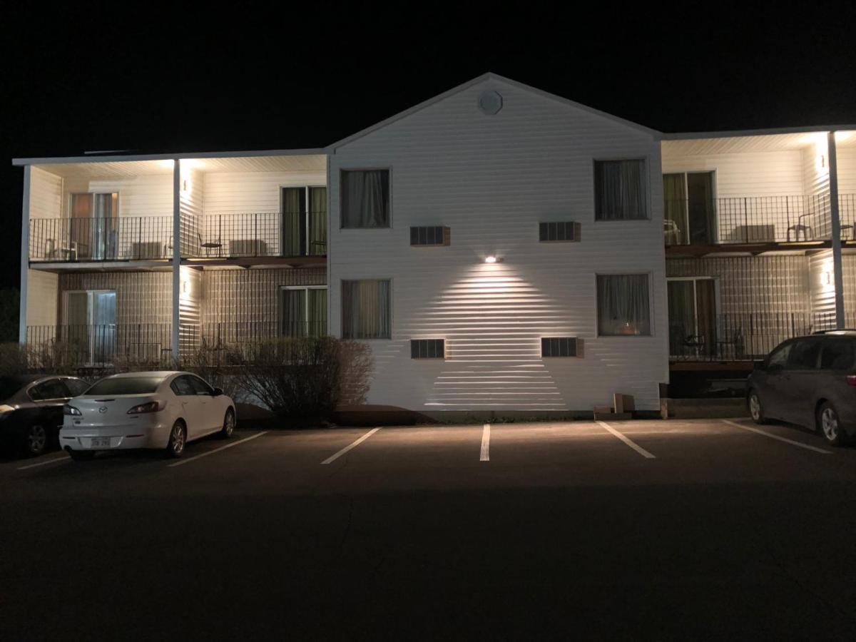 Auberge Shores Inn&Hotel Shediac Exterior foto
